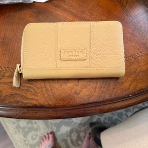 Brand new Pom Pom London Tan Wallet